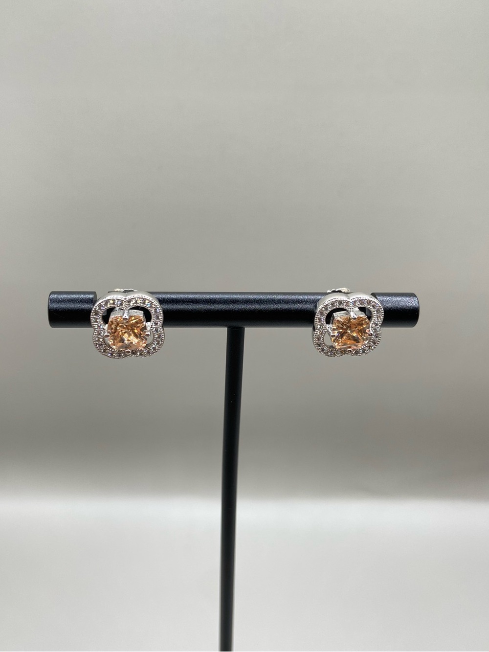Sterling Silver Champagne Cubic Zirconia Halo Quadrifoglio Earrings
